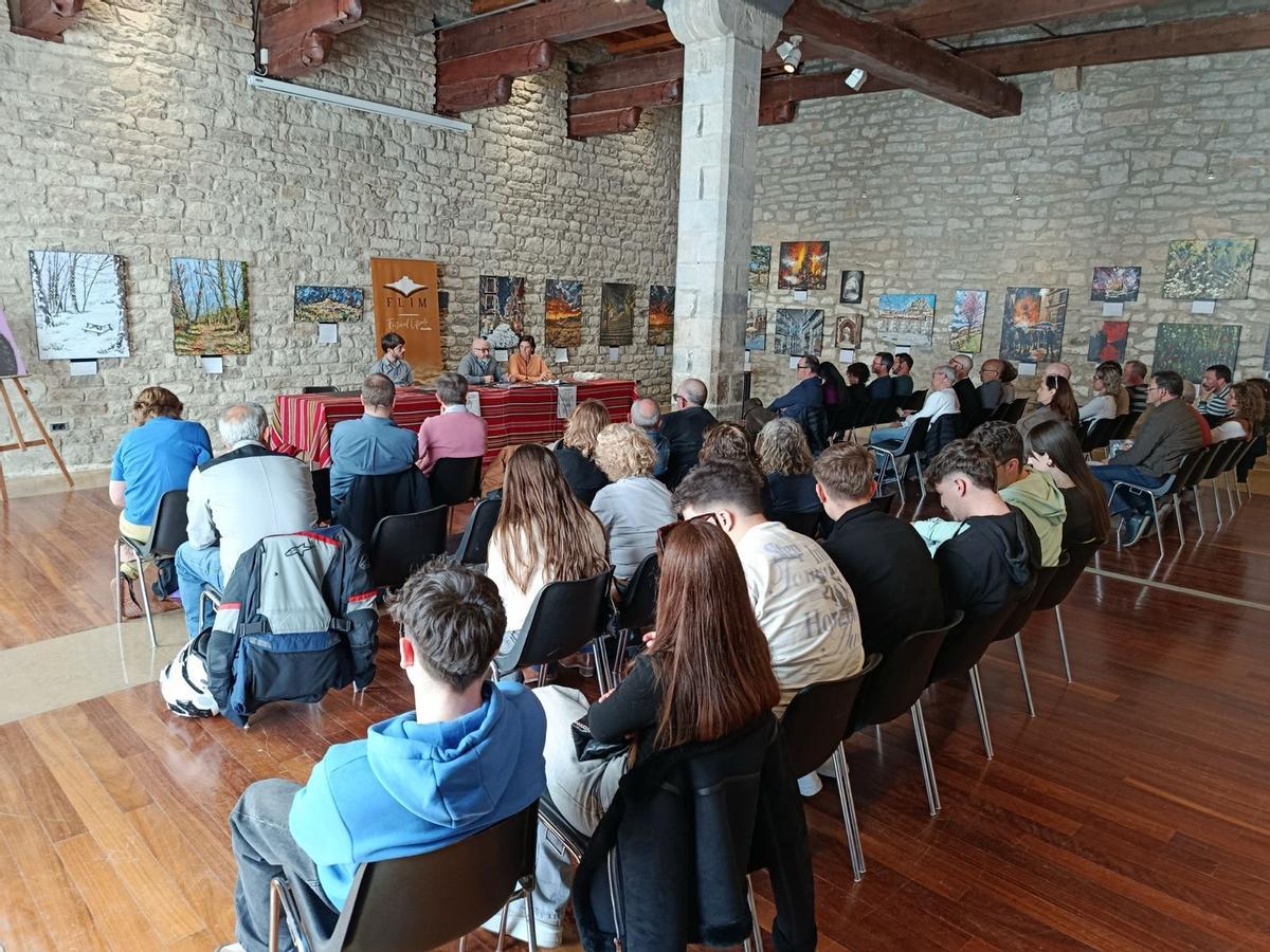 La presentación tuvo lugar en la Sala de Justicia del ayuntamiento de Morella.