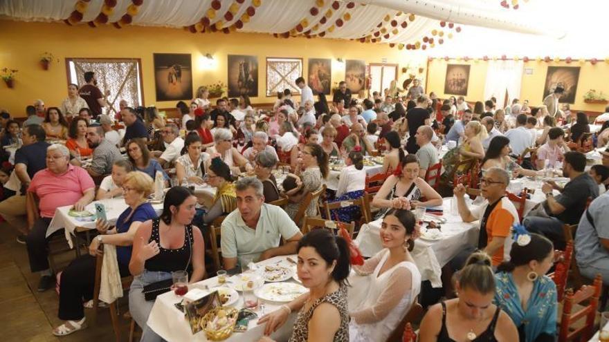 Ambiente y reencuentros en la recta final de la Feria
