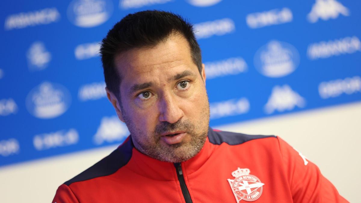 Fran Alonso durante una entrevista con La Opinión