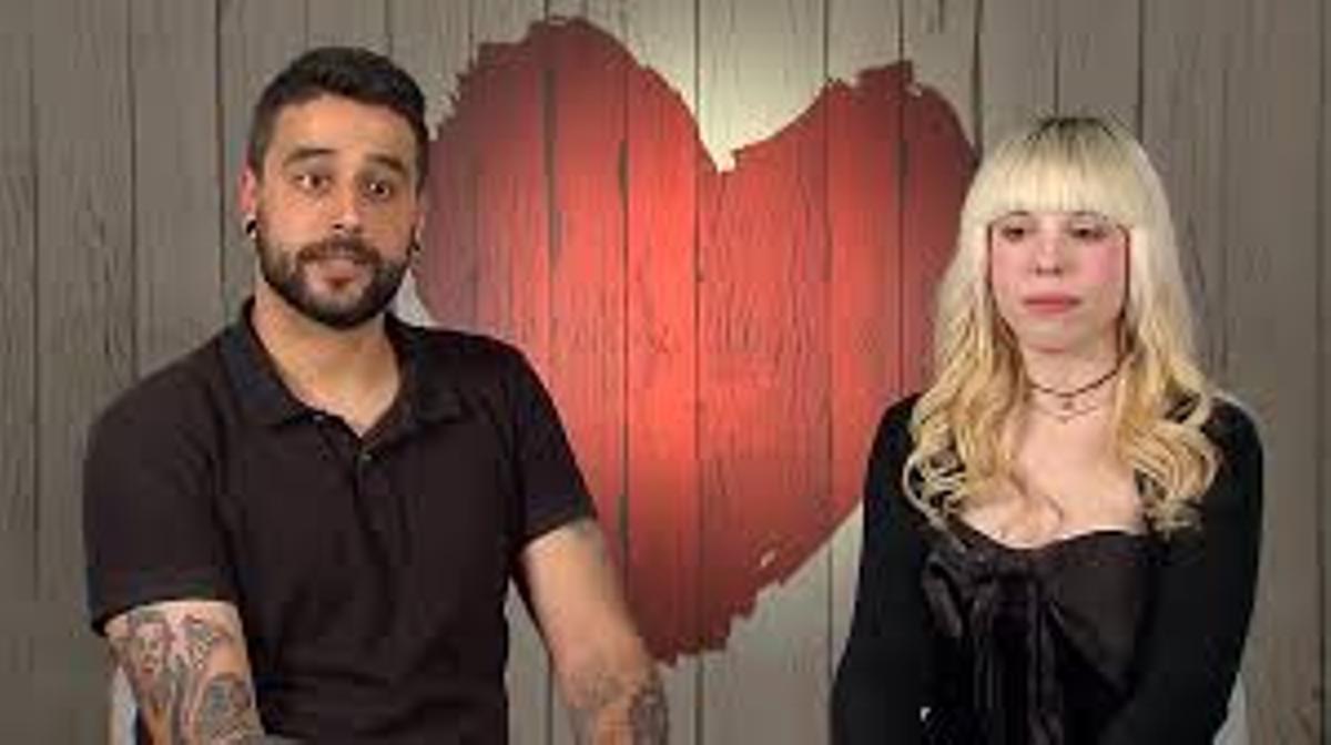 Ángel y Crista fueron polos opuestos durante su cita en 'First dates'.