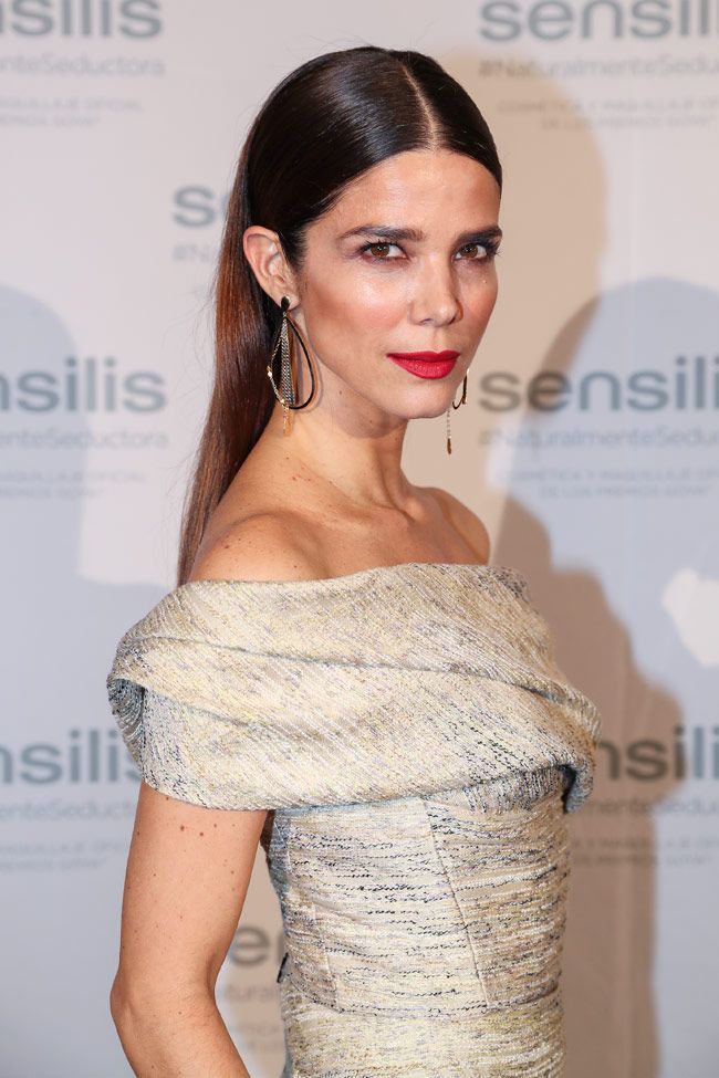 Juana Acosta y el peinado efecto 'wet' más utilizado por las celebrities -  Woman