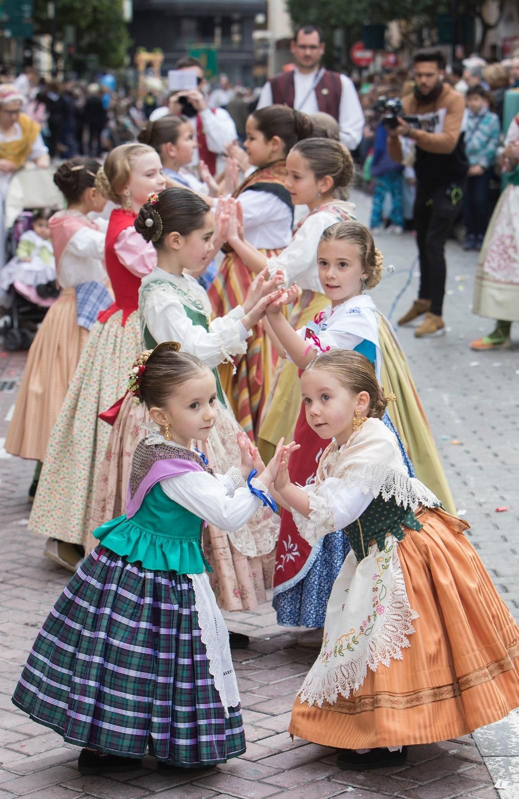 Las fotografías más entrañables de Ana Colón Sastriques, reina infantil de las fiestas de Castelló 2026