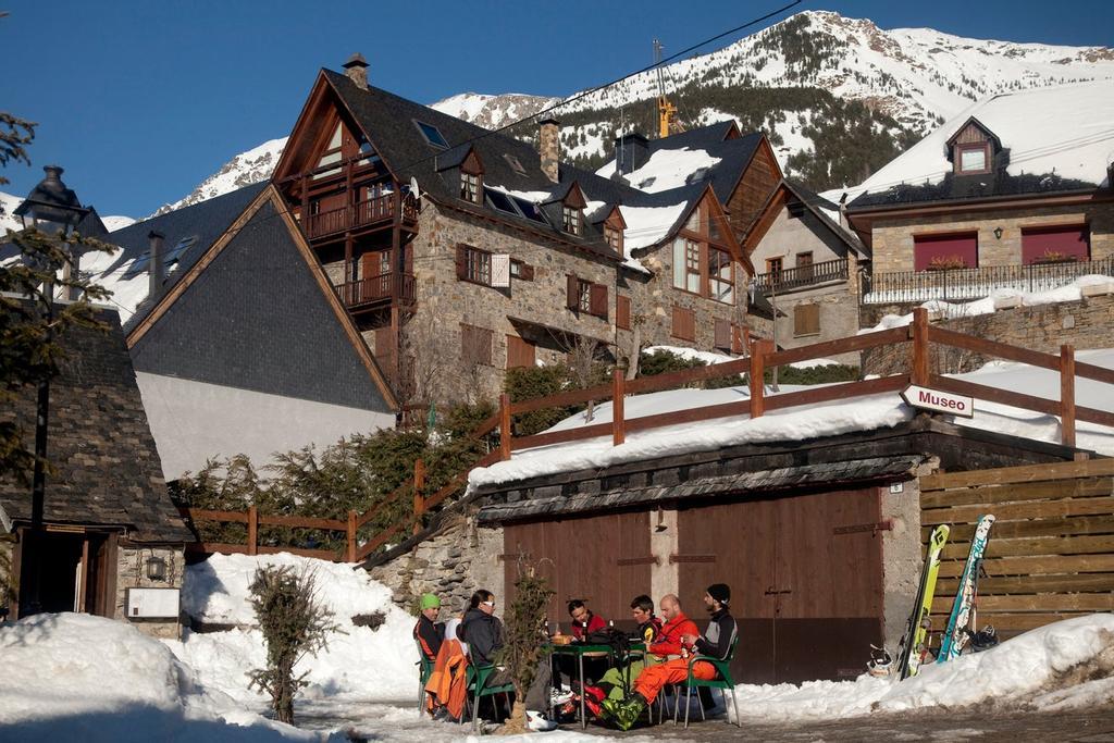 Esquiadores en Bagergue, en el Valle de Arán
