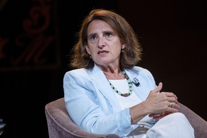 Teresa Ribera, sobre las joyas de Zapatero: "A mi me han regalado estatuas y libros; joyas, nunca"