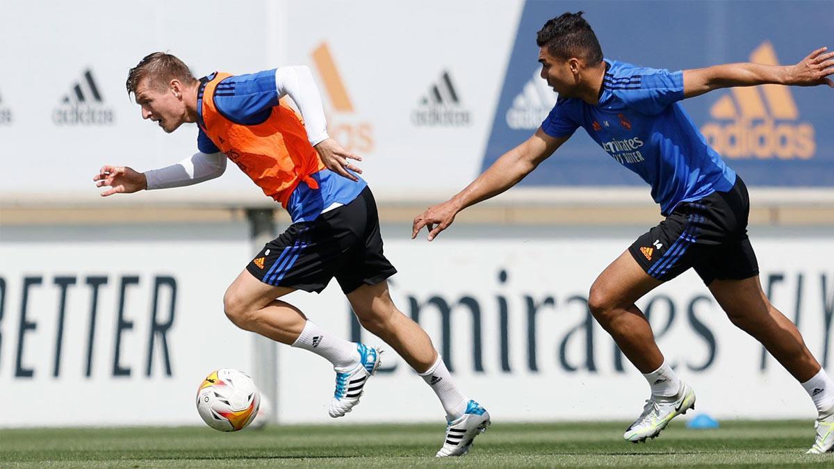 Kroos y Casemiro, durante el entrenamiento