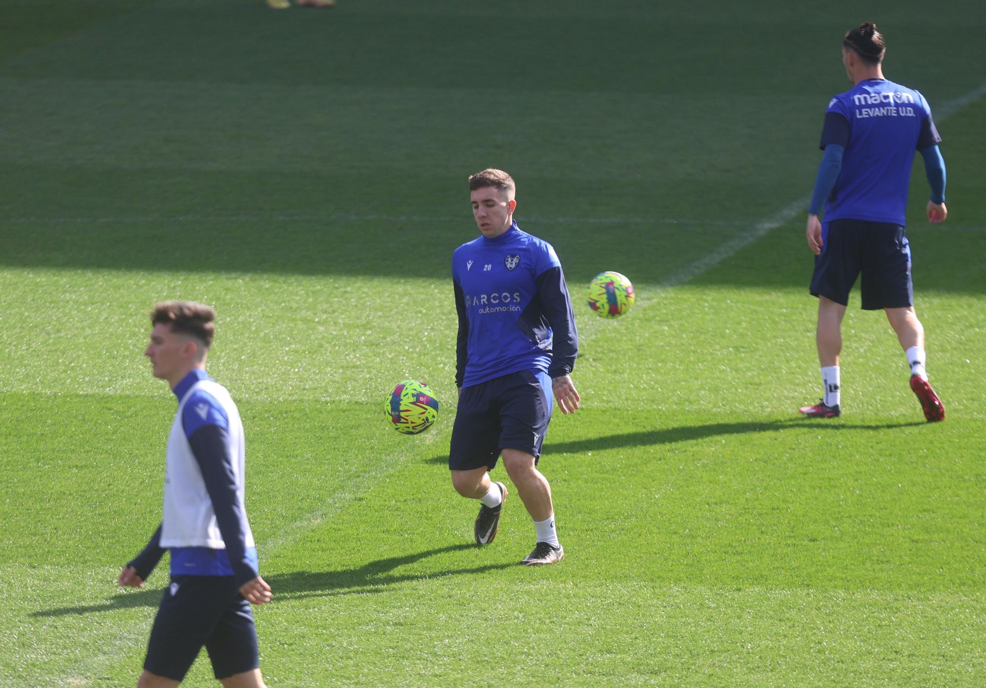 Sesión de entrenamiento del Levante UD previo al partido frente al CD Lugo