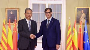 El president de la Generalitat, Salvador Illa, se reúne con el presidente de la Asamblea Popular Nacional China, Zhao Leji