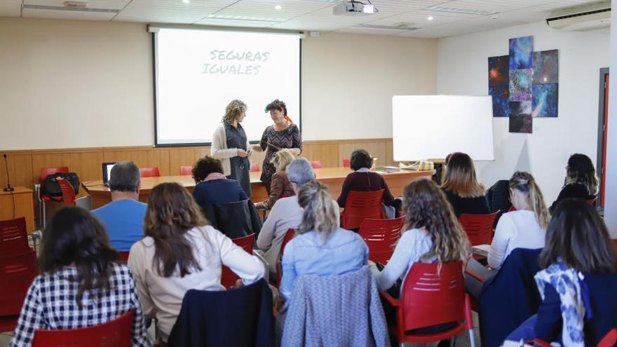 Formación municipal para erradicar la violencia de género