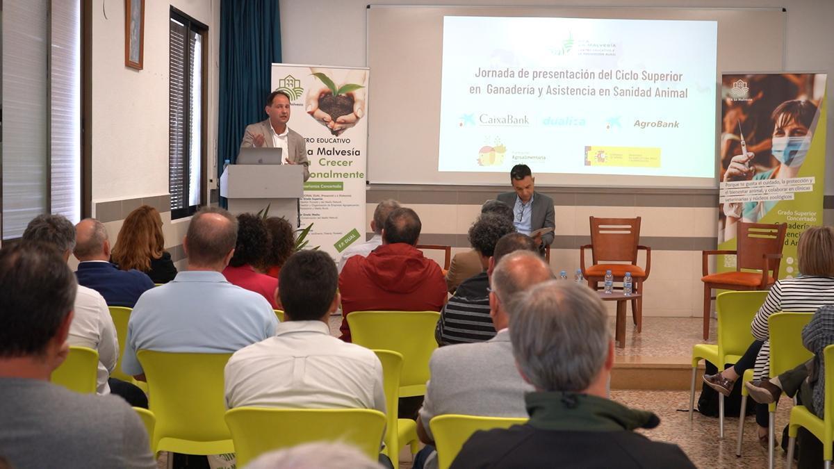 Presentación del Ciclo Superior de Ganaderia y Asistencia en Sanidad Animal