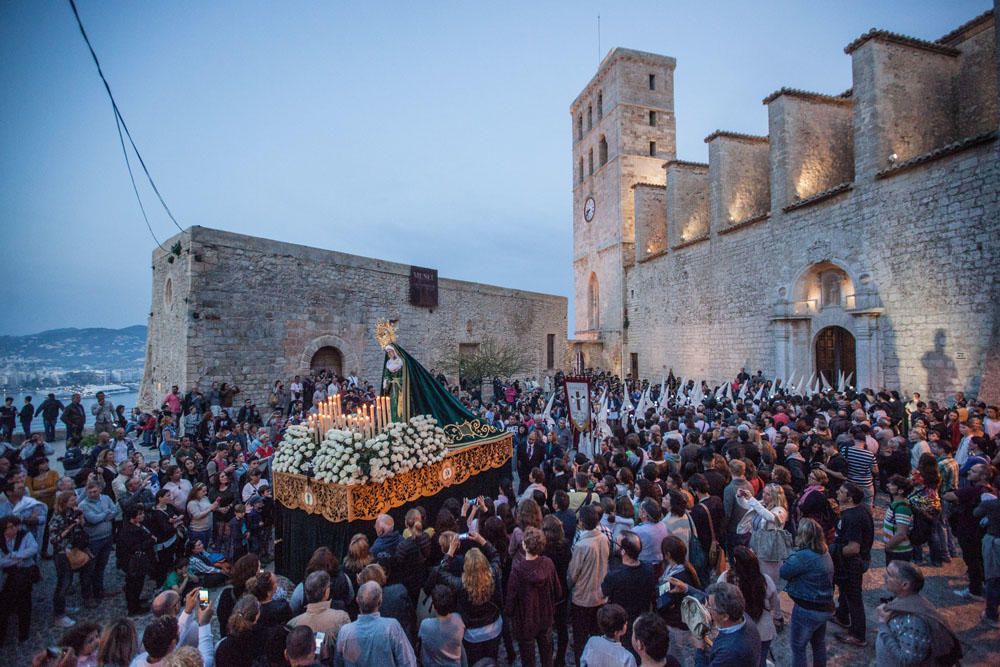 Semana Santa de Ibiza: El Santo Entierro