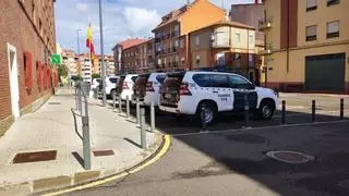 Apuñalamiento en Benavente: le rebana el cuello frente al cuartel de la Guardia Civil
