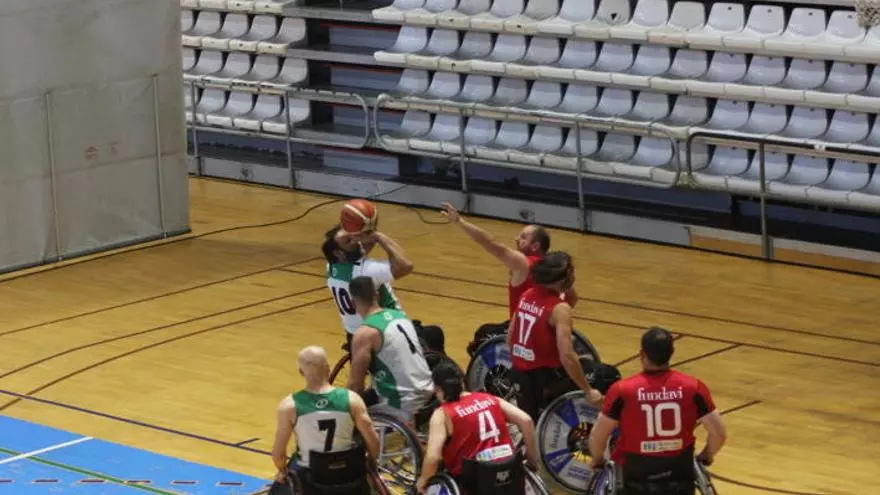 El Garmat Avilés impone su experiencia en Castellón