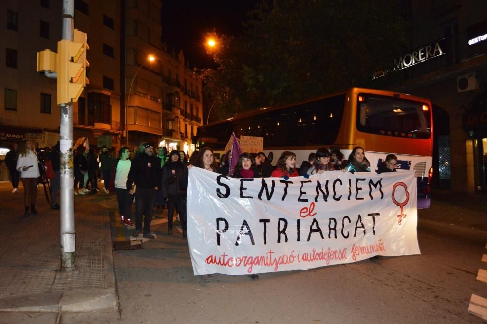 Mig miler de persones es manifesten a Manresa cont