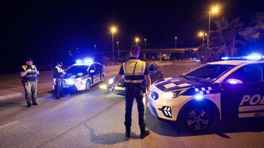 Dos peleas a puñetazos y patadas dejan cuatro detenidos y dos heridos en Atalayas en Halloween
