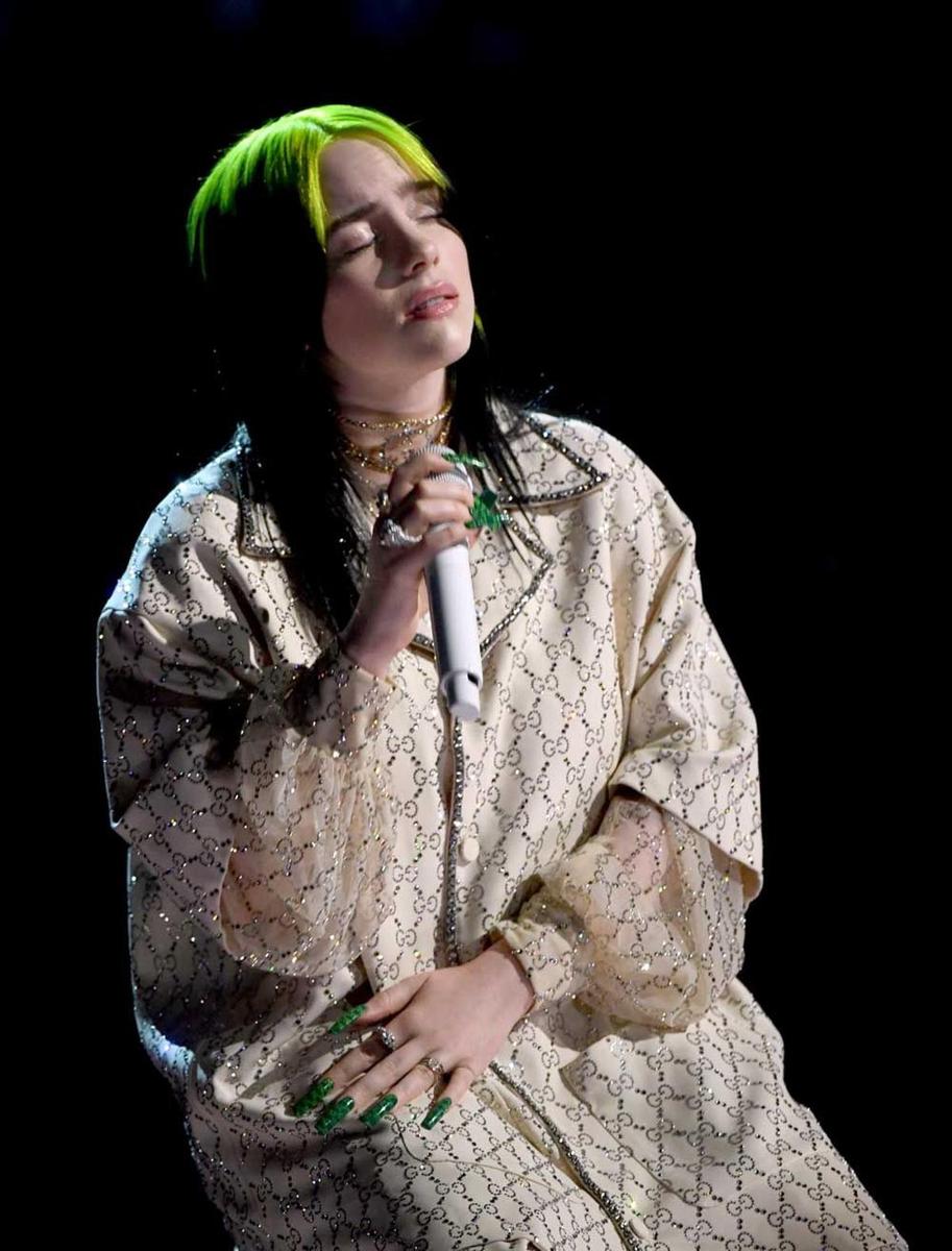Billie Eilish, en su actuación de los Grammy 2020