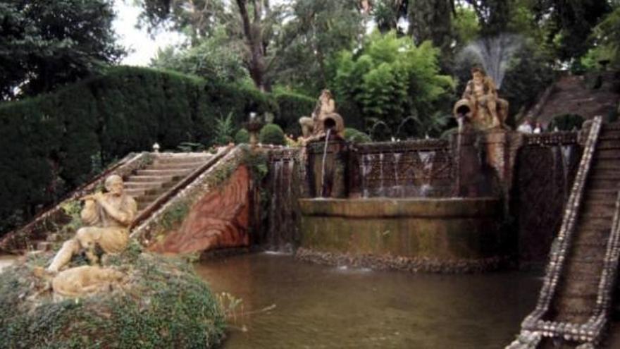 Una de las fuentes ornamentales que se pueden ver en la finca El Retiro.