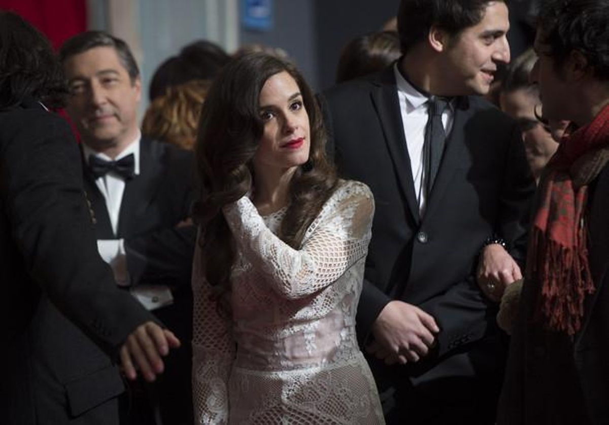 L’actriu Núria Gago amb un vestit de puntes d’estil ’vintage’ aquest diumenge a la gala dels VI premis Gaudí