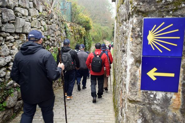 Un tramo del Camiño Portugués entre Tui y Valga.