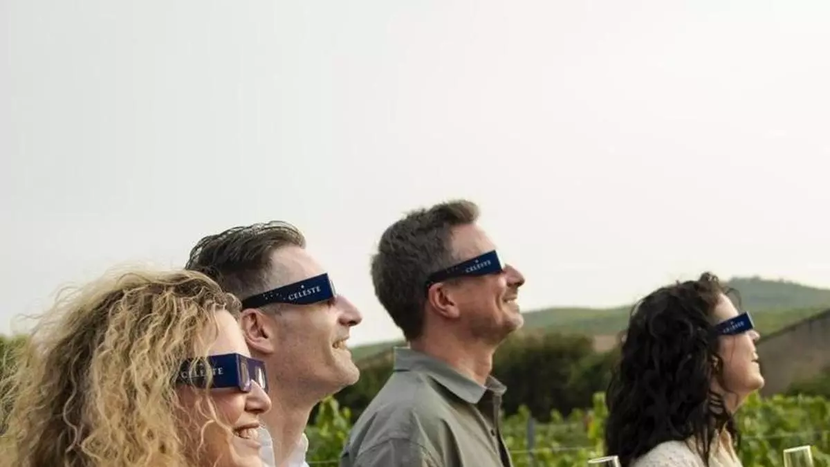 Dónde se verá mejor el eclipse solar del 12 de agosto y qué necesitas para verlo de forma segura