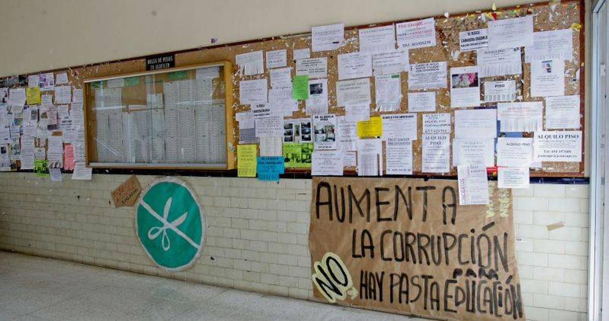 El campus público intensifica su rechazo a la política de Wert