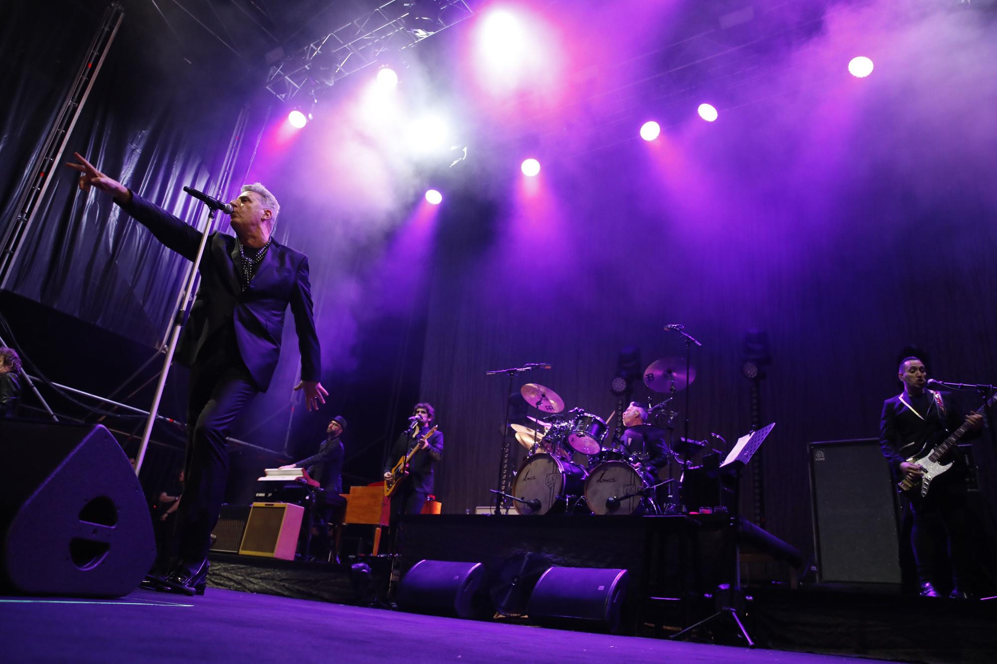 En imágenes: Concierto de "Loquillo" en el festival Metrópoli de Gijón