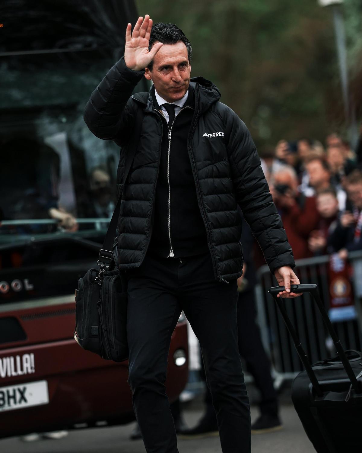 Unai Emery, leyenda en Villa Park