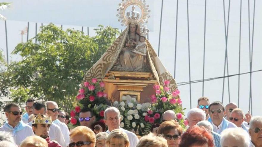 La Virgen de las Huertas, que bajó a la ciudad el pasado 17 de septiembre, vuelve este domingo a su santuario.