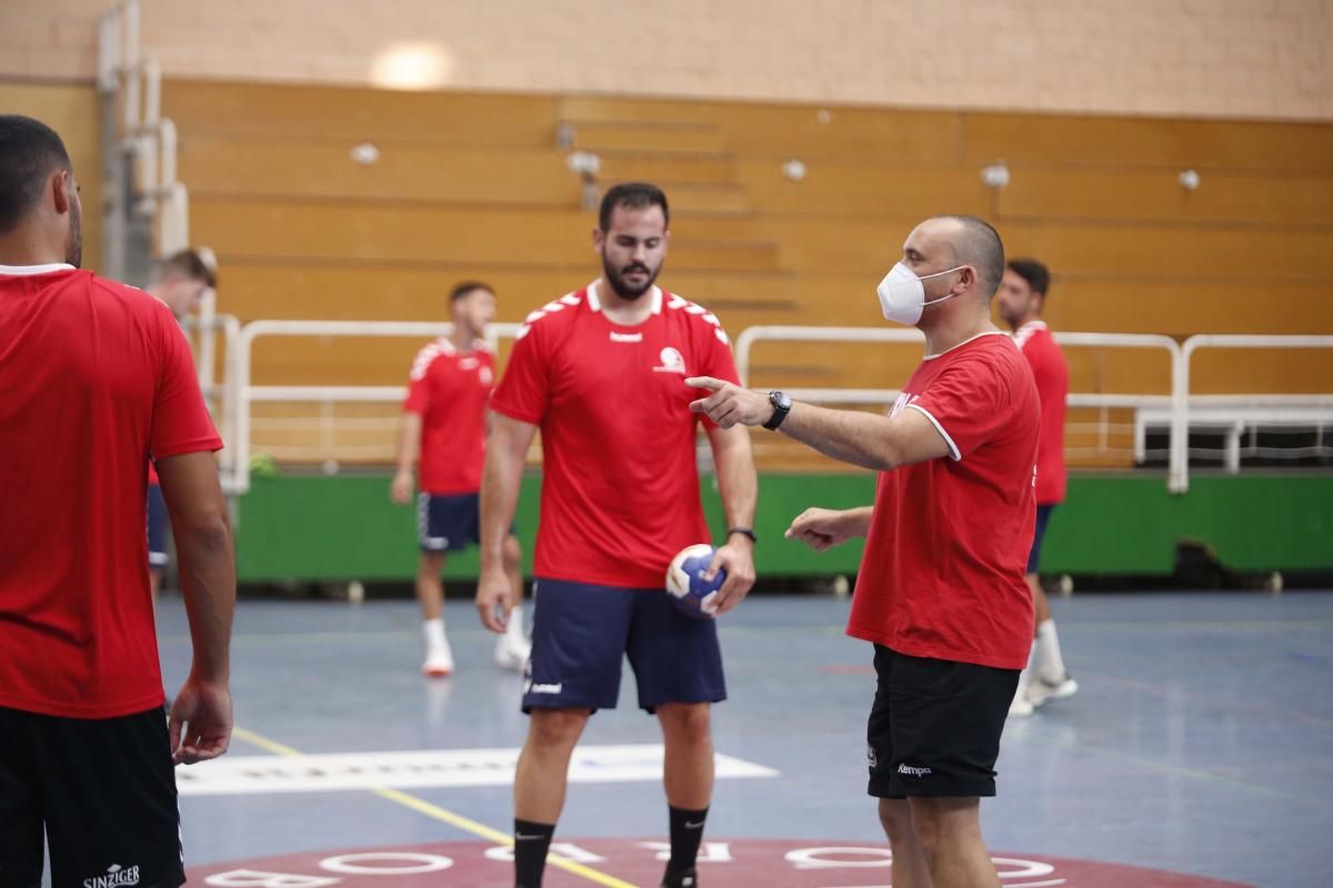 El Cajasur Córdoba Balonmano comienza a andar