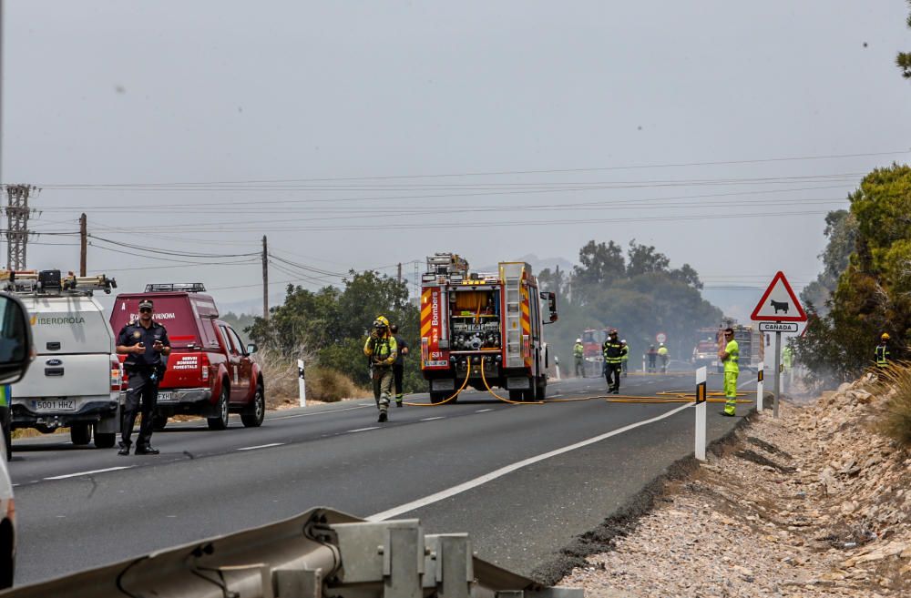 Una imagen del incendio en Santa Pola