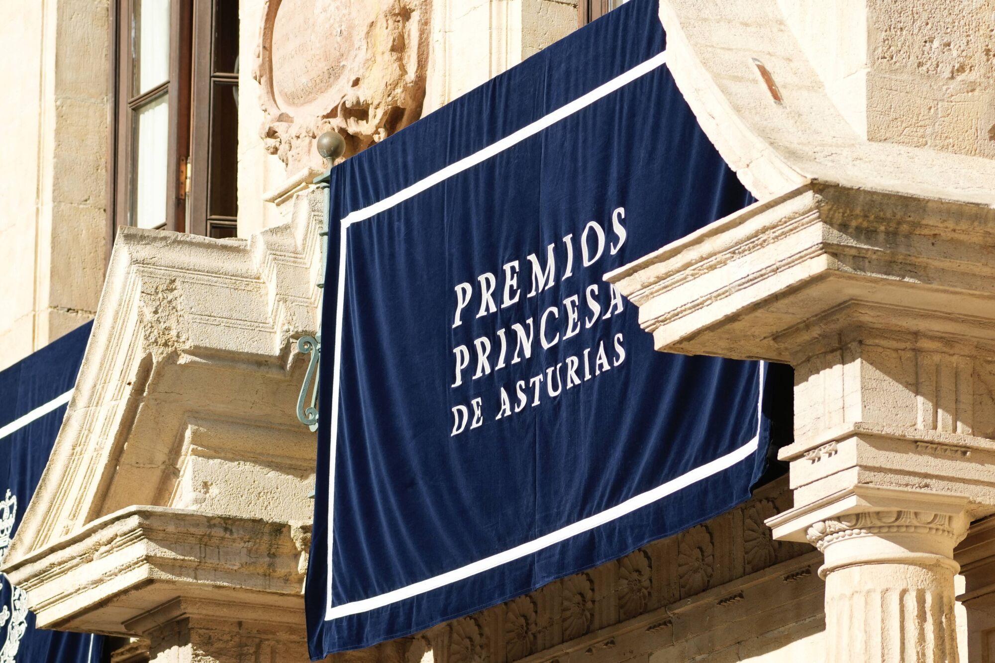 EN IMÁGENES: El hotel de la Reconquista se convierte en el epicentro de los premios "Princesa" en las horas previas a la ceremonia