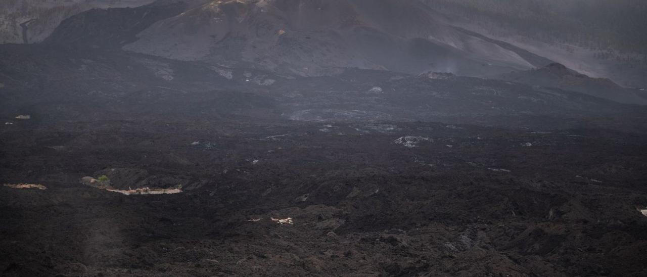 La Guardia Civil colabora con INVOLCAN en la erupción volcánica de La Palma