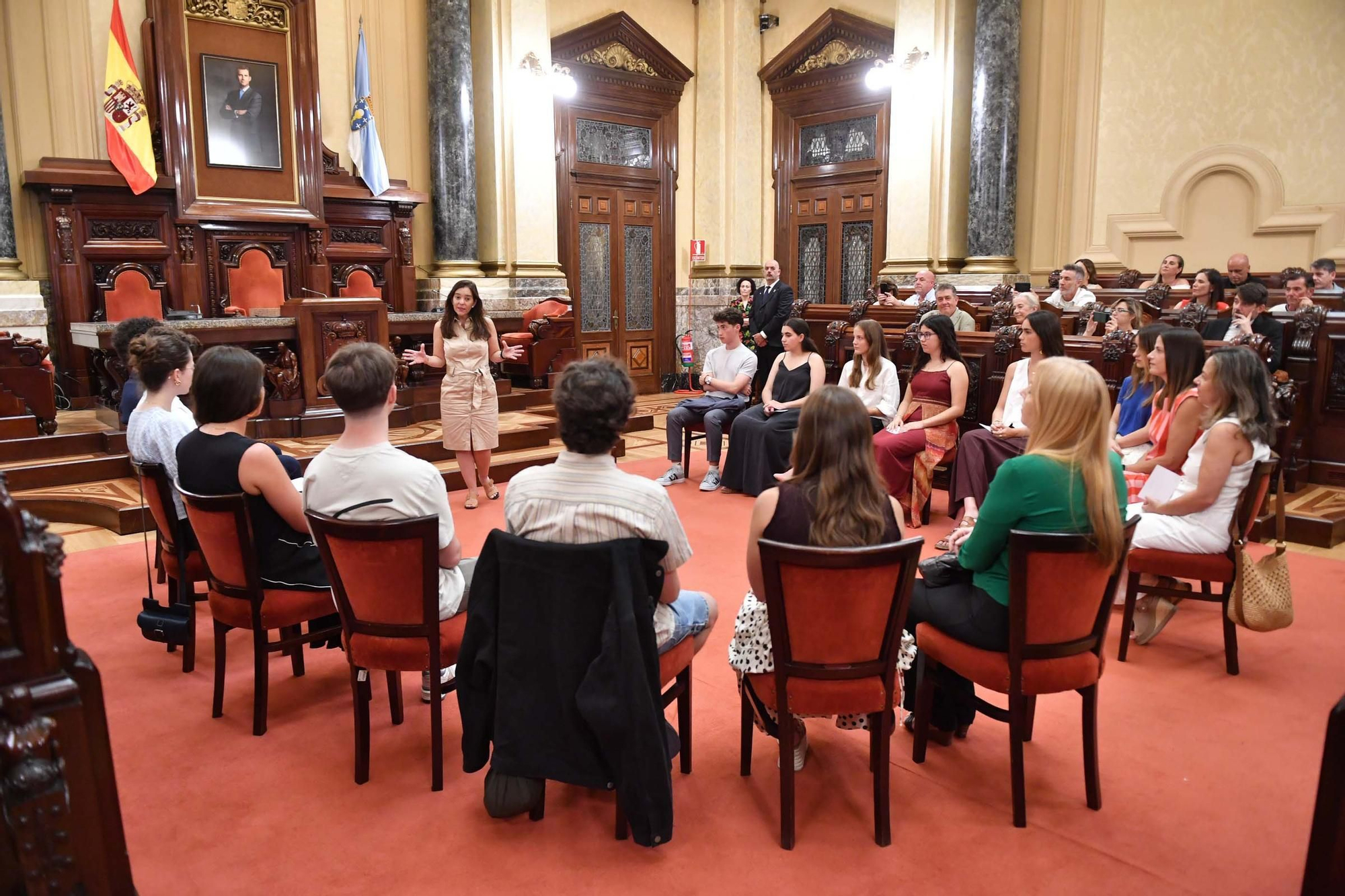 Homenaje en María Pita a los alumnos con mejores expedientes en la PAU 2025