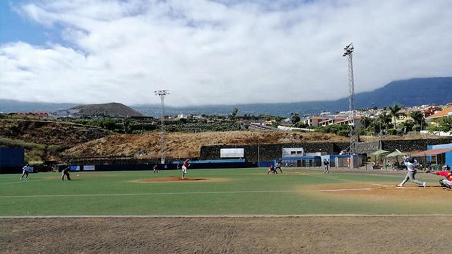 El Tenerife Marlins se impone al CB Barcelona y sigue imparable