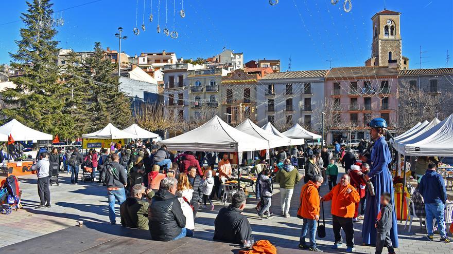 La Fira de Nadal i d&#039;Entitats porta l&#039;ambient nadalenc al centre de Súria