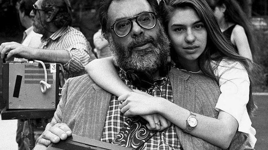 Ford Coppola con su mujer, Eleanor.