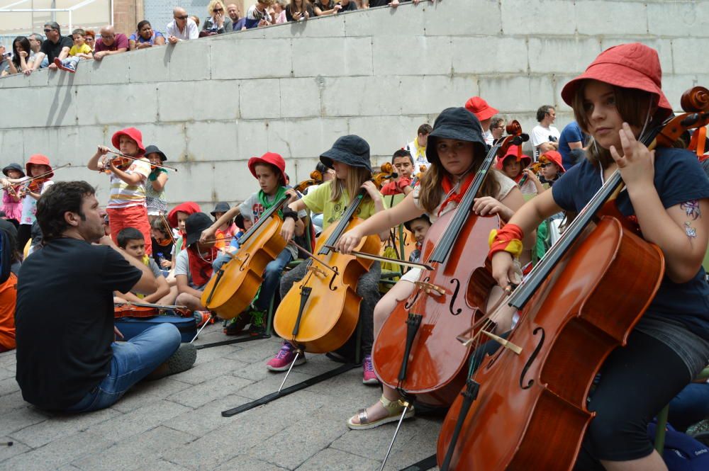 El projecte Superfilharmònics d''orquestres escolars aplega 300 músics en un concert inèdit