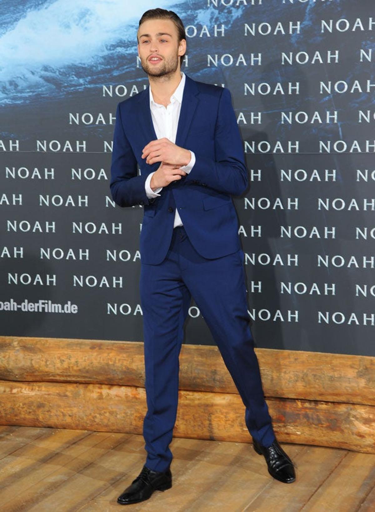 Douglas Booth Douglas Booth