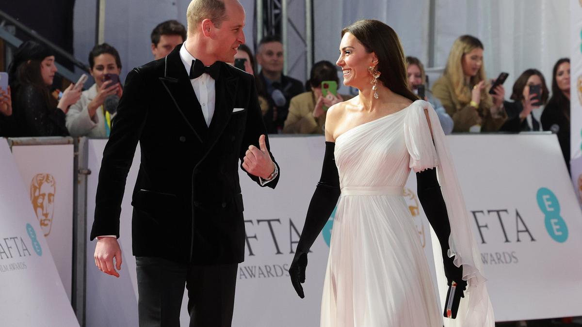 EL PRINCIPE Y LA PRINCESA DE GALES ASISTE A LA ENTREGA DE LOS PREMIOS BAFTA