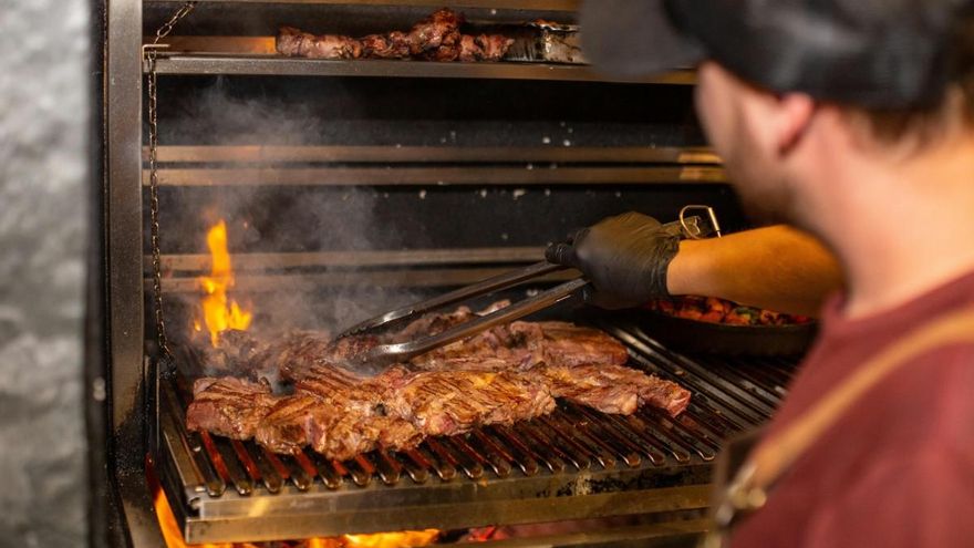 Un argentino que reside en Galicia alucina con una &quot;auténtica parrillada argentina&quot; que hay en Santiago: &quot;Me sentí como en casa durante dos horas&quot;