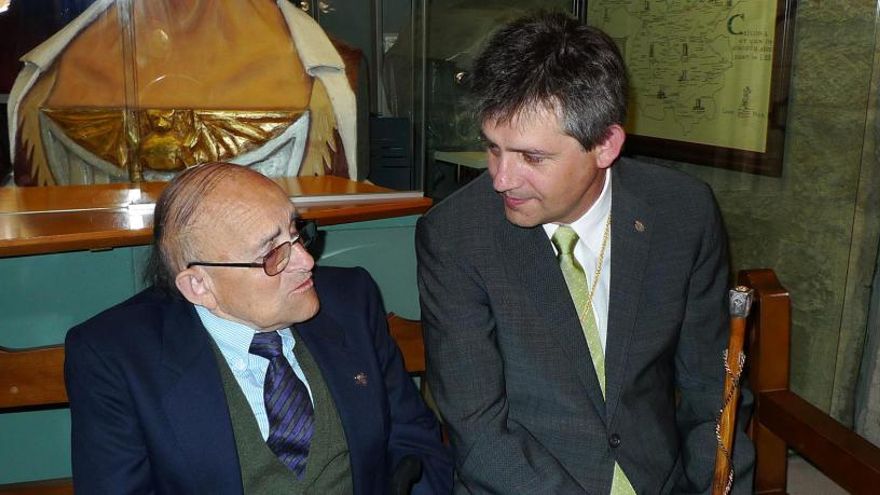 Jaume Vergés amb l&#039;alcalde de Solsona, l&#039;any 2013.