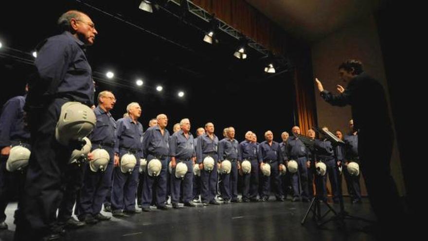 El Coro Minero de Turón canta por Santa Cecilia