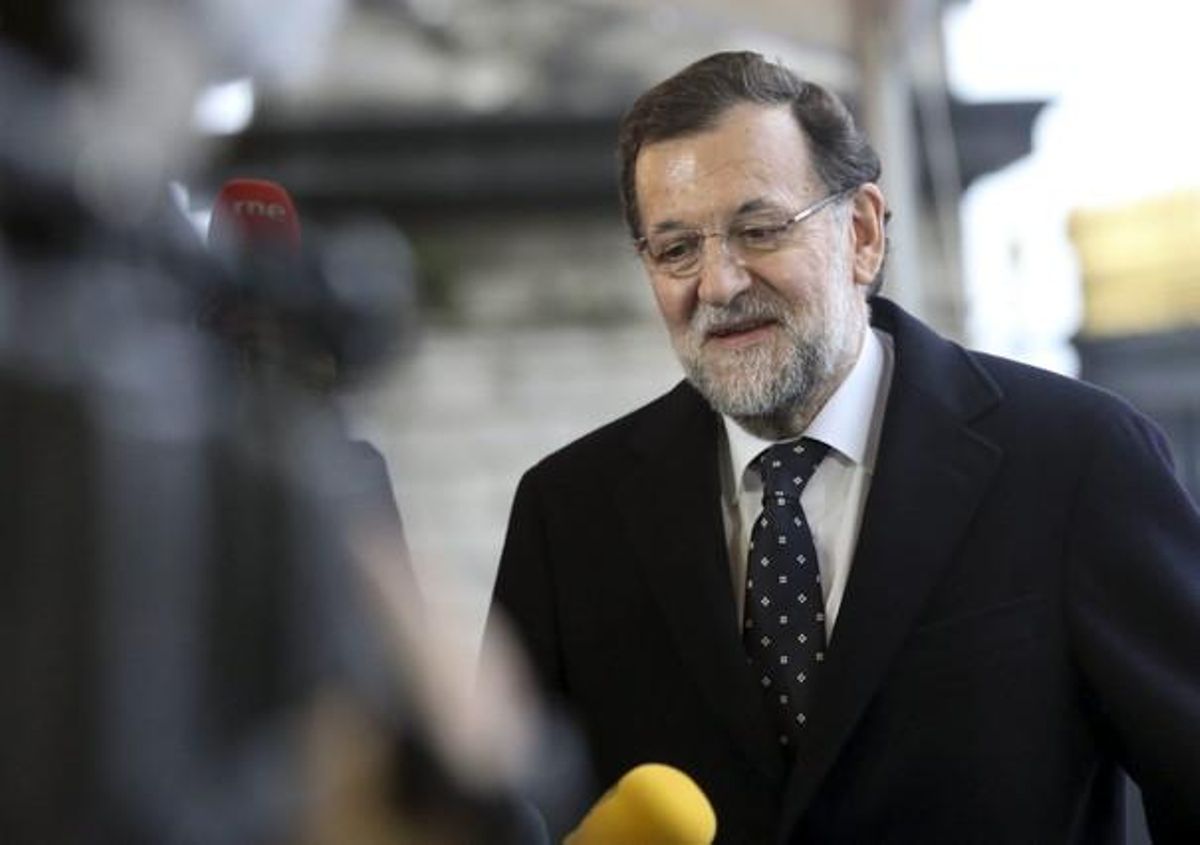 Mariano Rajoy arriba a una reunió del Partit Popular Europeu a Brussel·les.