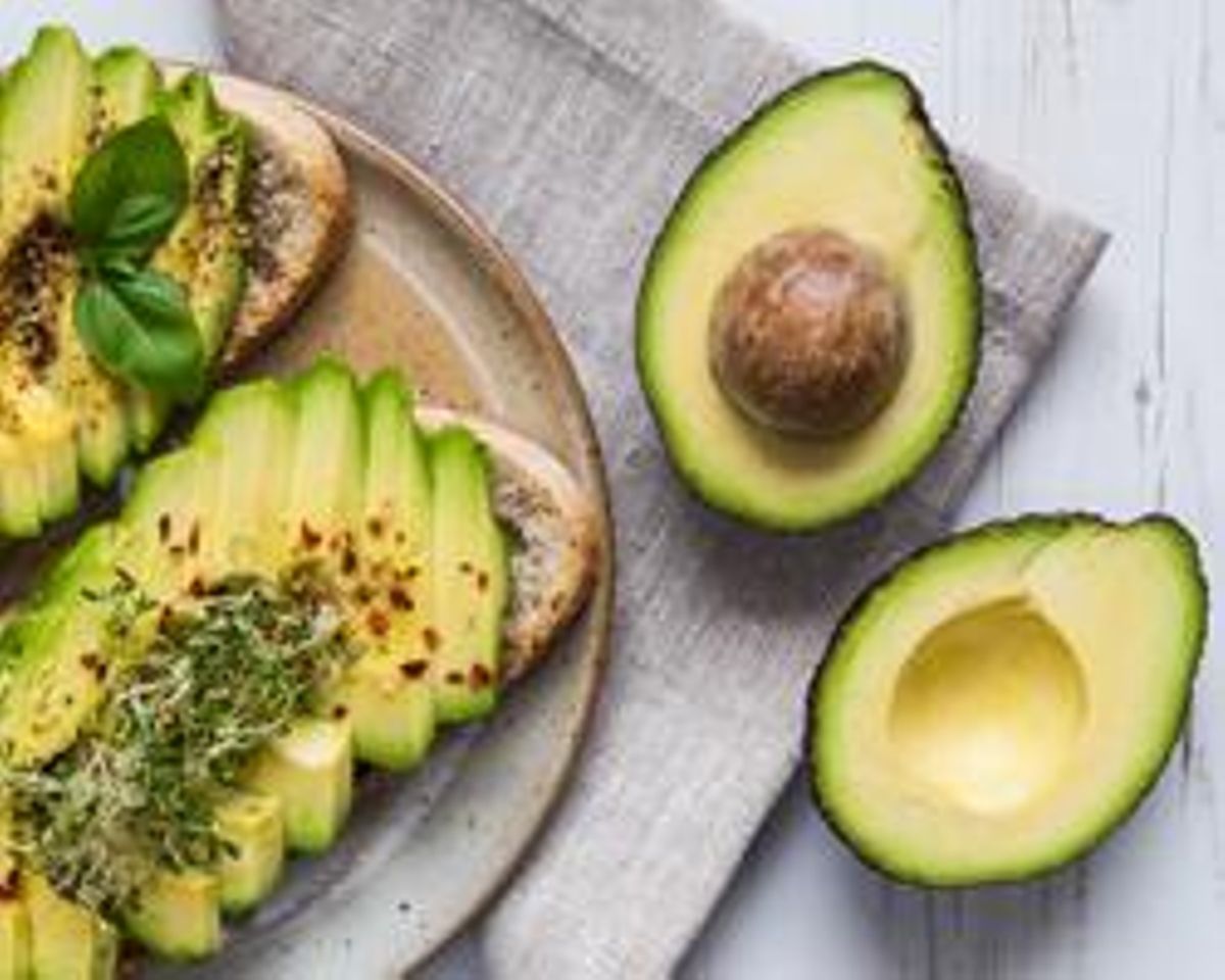 Cómo bajar el colesterol: estos son los alimentos prohibidos y los permitidos