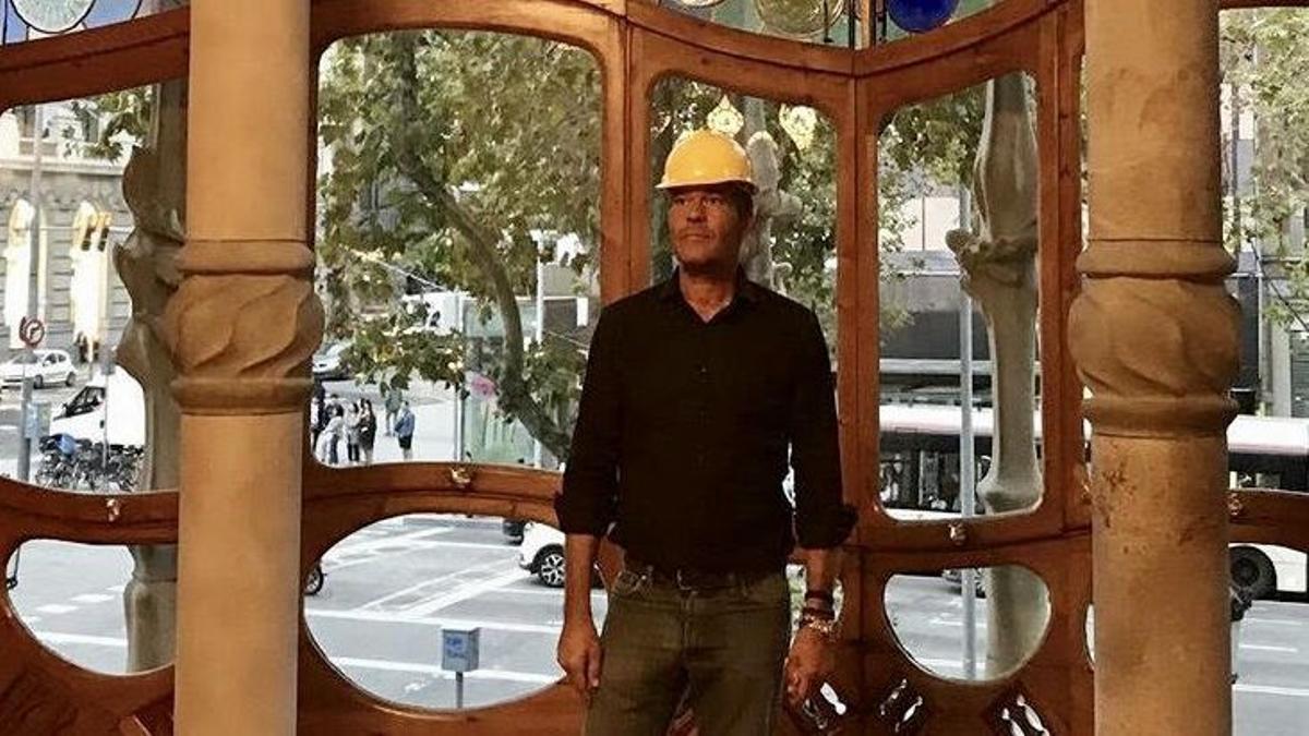 El constructor Remigio Barbosa, uno de los responsables de la remodelación, en la Casa Batlló.