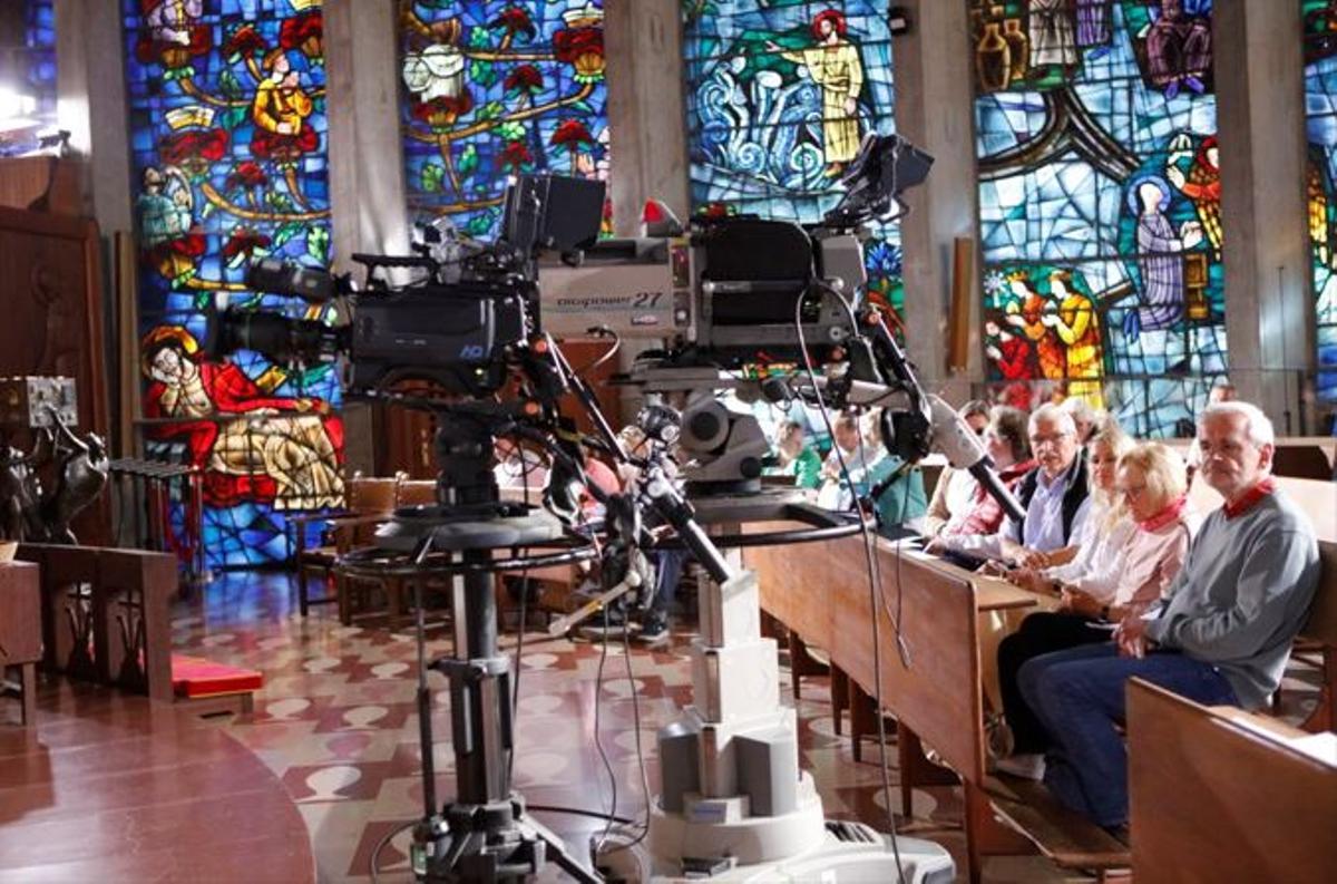 Live-Übertragung des ZDF vom Gottesdienst in der Porciúncula an der Playa de Palma am 19. April 2026