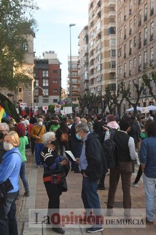 La Marea Verde toma Murcia en contra de un Gobierno con los expulsados de Vox