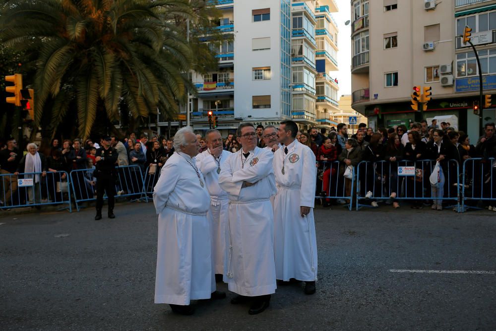 Lunes Santo | Preparativos y nervios en los nazarenos del Cautivo