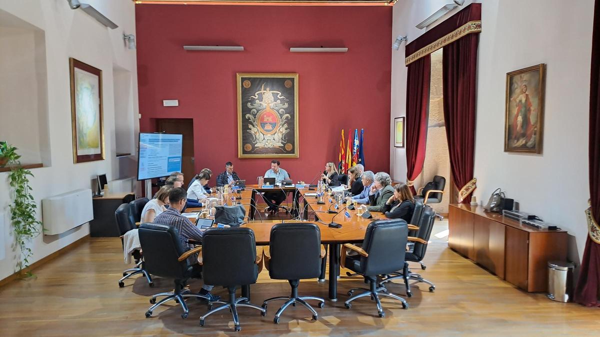 Última reunión del consejo de administración de Aigües d'Elx