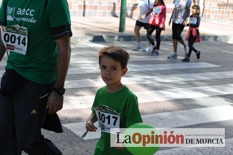 2.000 personas marchan contra el cáncer en Murcia