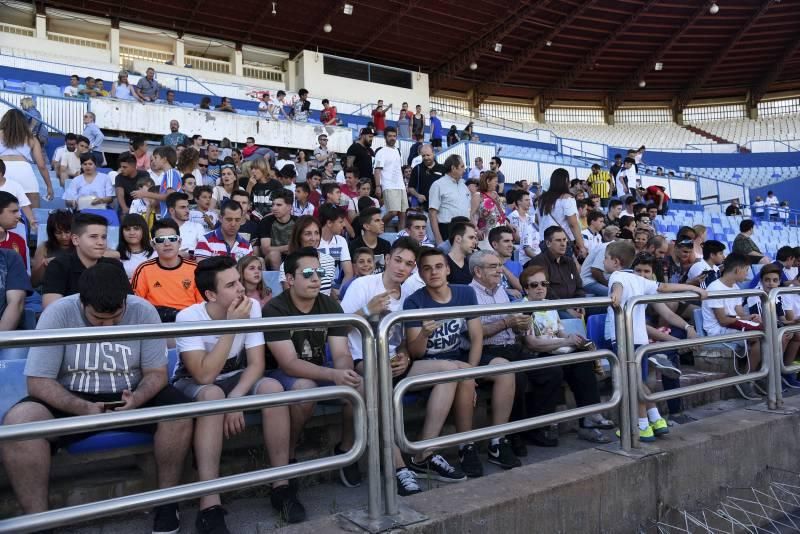 Presentación de la nueva equipación del Real Zaragoza para esta temporada